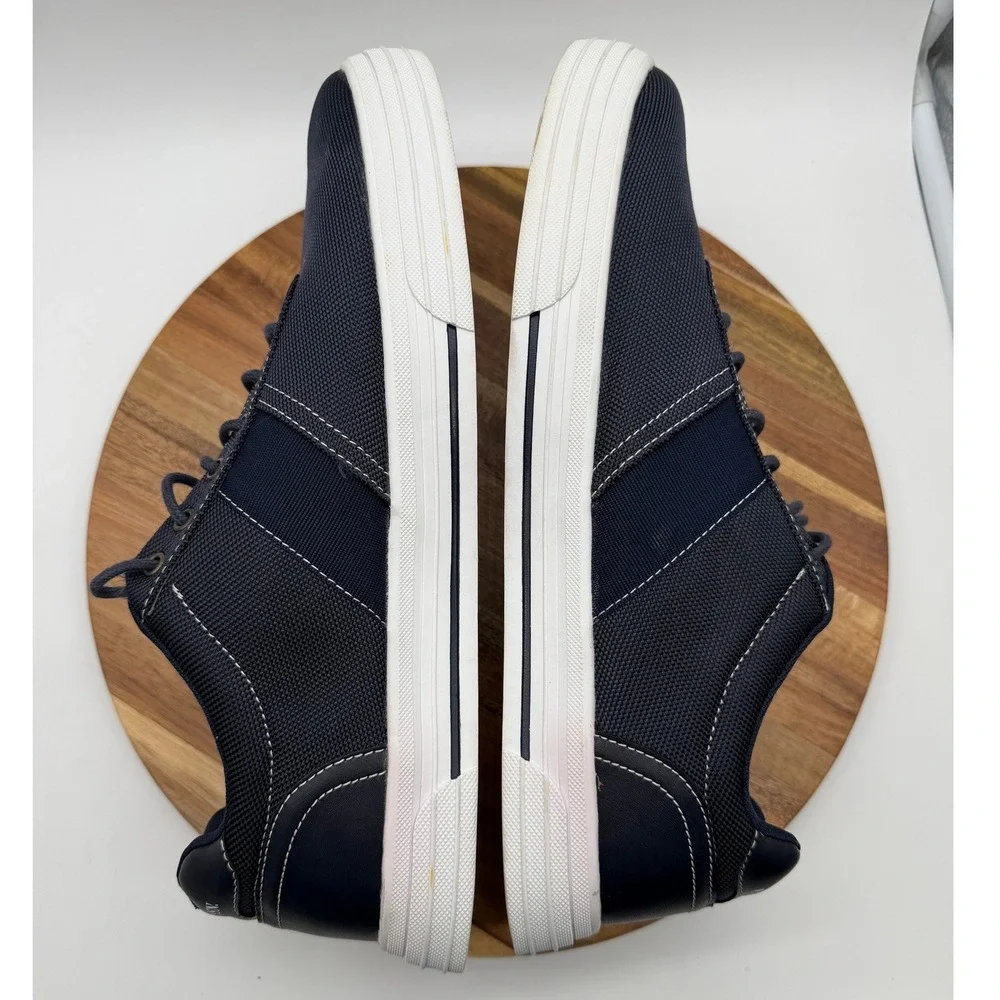 US Polo Assn Helm Men's‎ 13M Navy Blue Textile Low Top Sneakers  0858